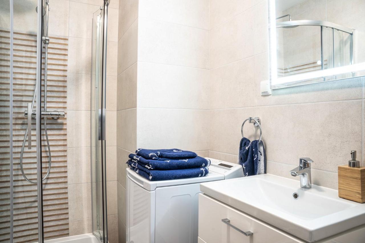 Yacht Apartments Wilkasy Ngoại thất bức ảnh